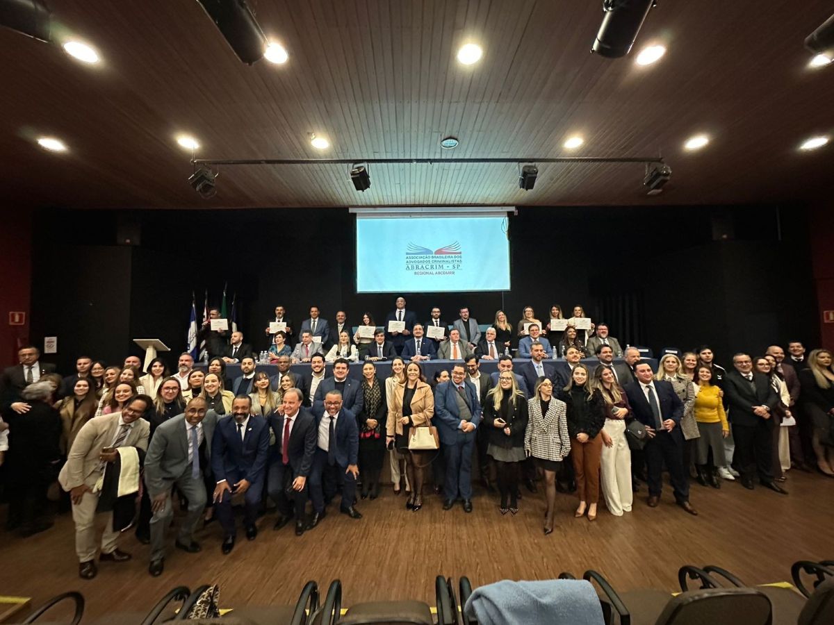 Presidente da OAB SP prestigia posse da nova diretoria da ABRACRIM no ABC Paulista