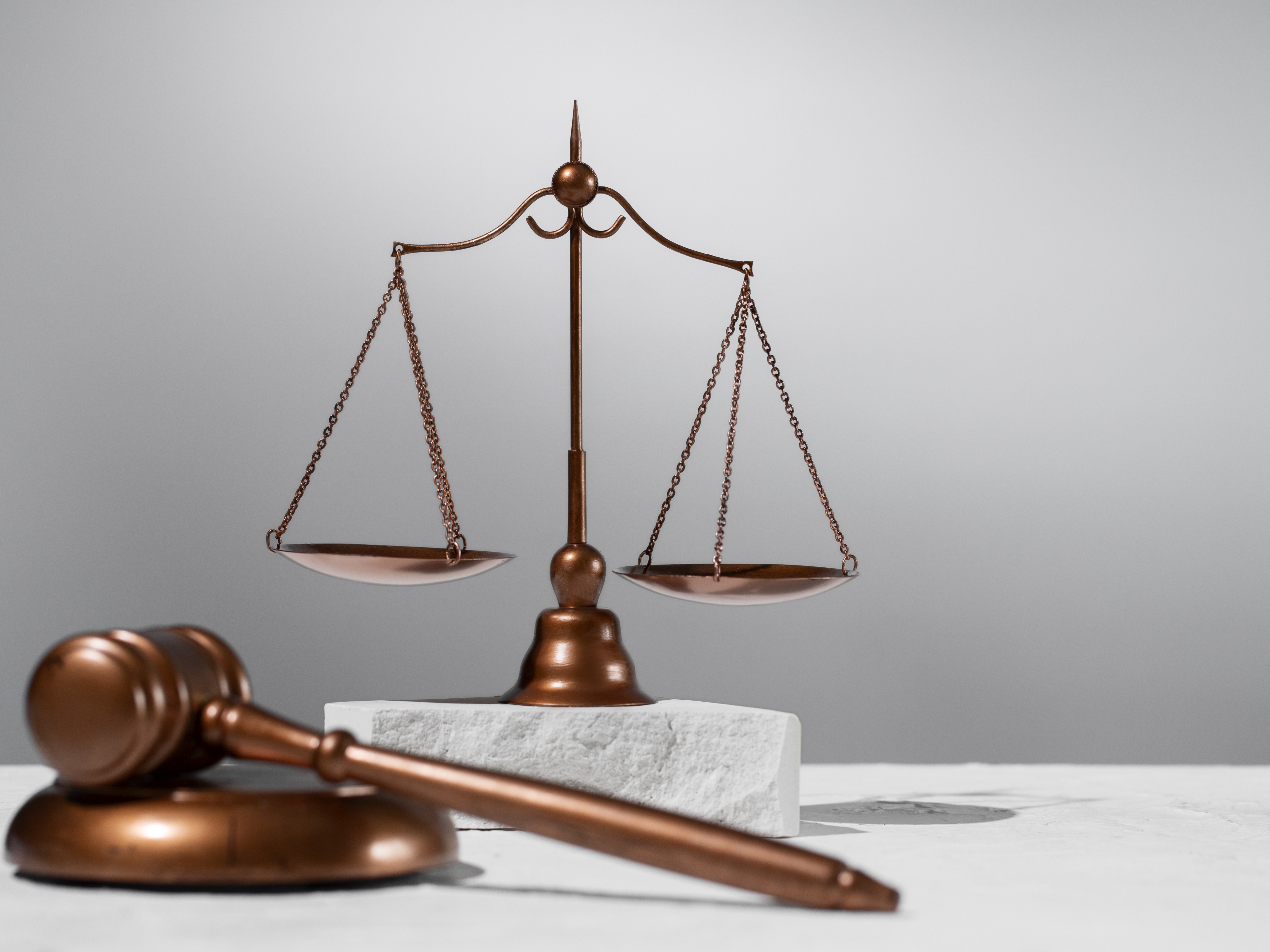 OAB SP obtém liminar contra empresa por exercício ilegal da profissão